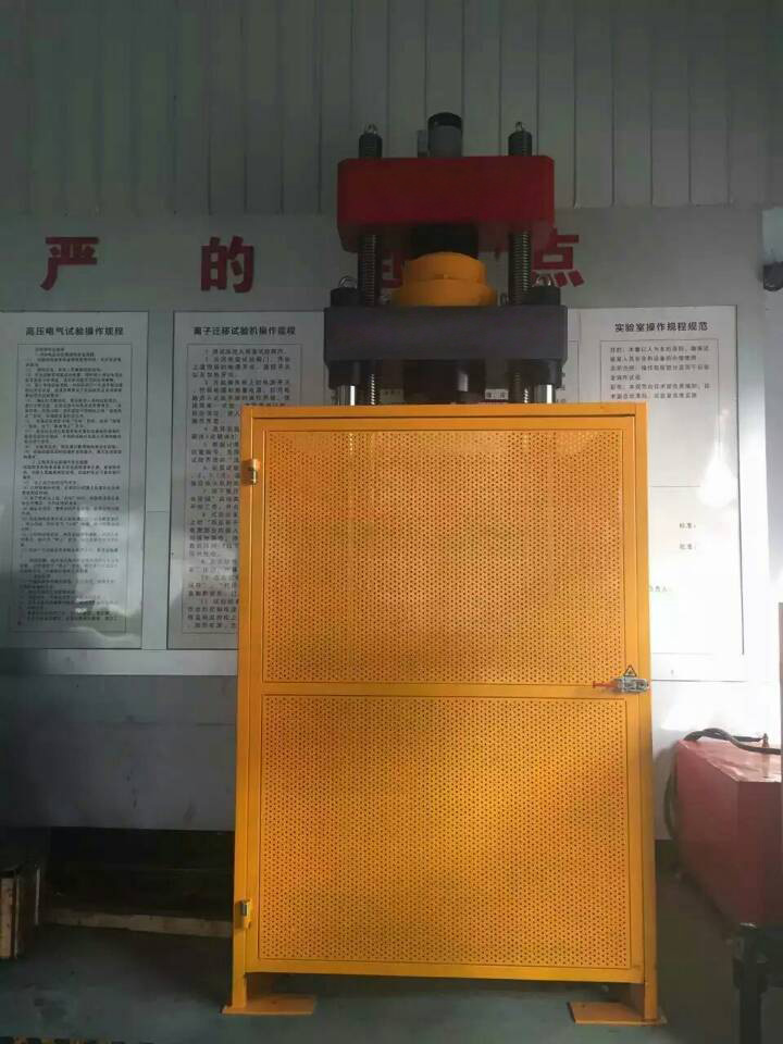 保护金具拉伸强度试验机